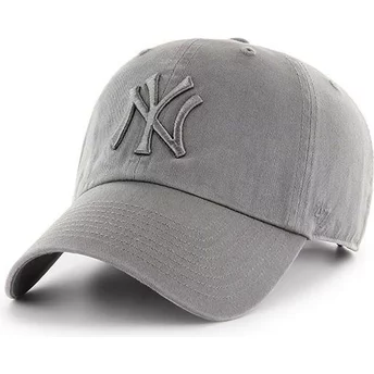 Καπέλο της 47 Brand με Καμπυλωτή Πλευρά, Γκρι Λογότυπο των New York Yankees MLB, Νέο Μοντέλο Clean Up σε Γκρι Χρώμα