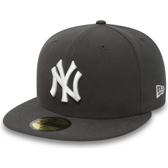 New Era Flat Brim 59FIFTY Essential New York Yankees MLB Stone Grey Fitted Cap