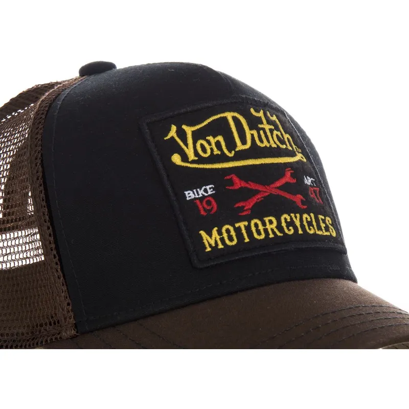 curva-snapback-von-dutch