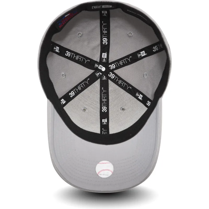 curva-39thirty-stretch-rubber-emblem-new-york-yankees-mlb-new-era