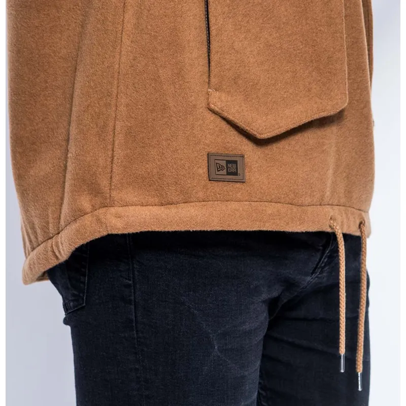 sudadera-con-capucha-marron-pullover-hoody-premium-classics-new-era