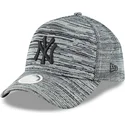 curva-snapback-ajustable-negro-9forty-engineered-fit-new-york-yankees-mlb-new-era