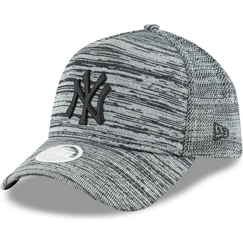 curva-snapback-ajustable-negro-9forty-engineered-fit-new-york-yankees-mlb-new-era