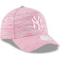 curva-snapback-ajustable-9forty-a-frame-engineered-fit-new-york-yankees-mlb-new-era