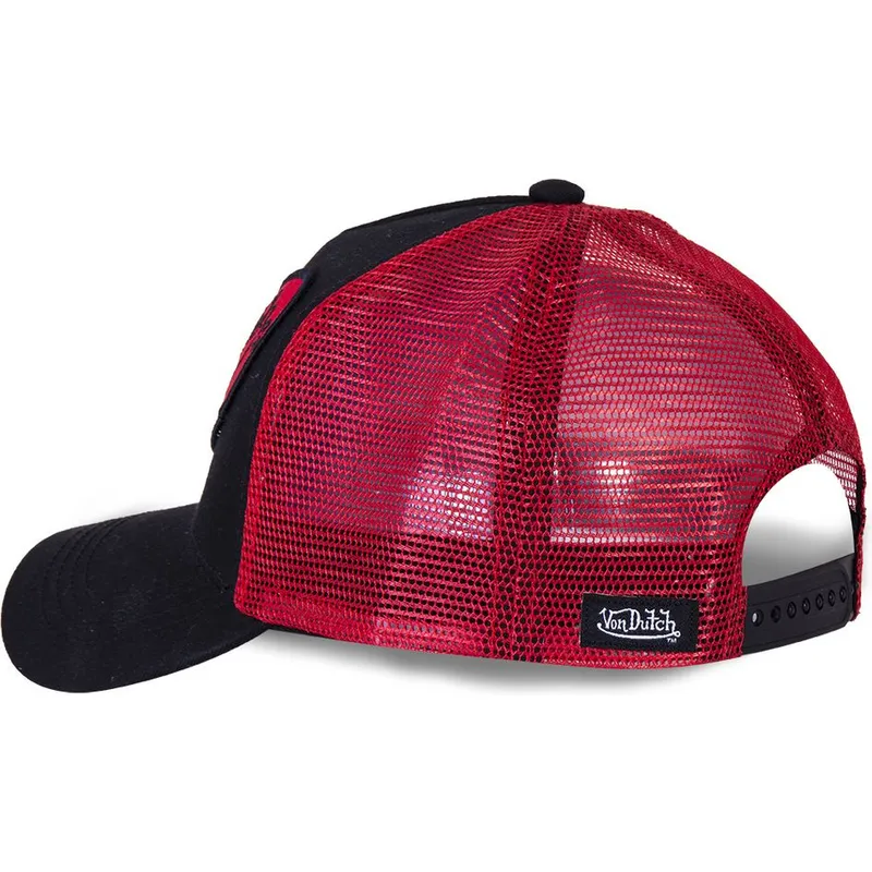 curva-snapback-von-dutch