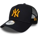 trucker-league-essential-a-frame-new-york-yankees-mlb-new-era