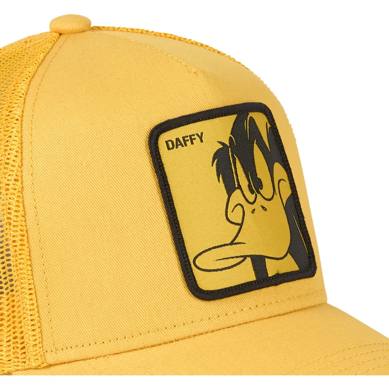 trucker-daffy-duck-loo-duf1-looney-tunes-capslab