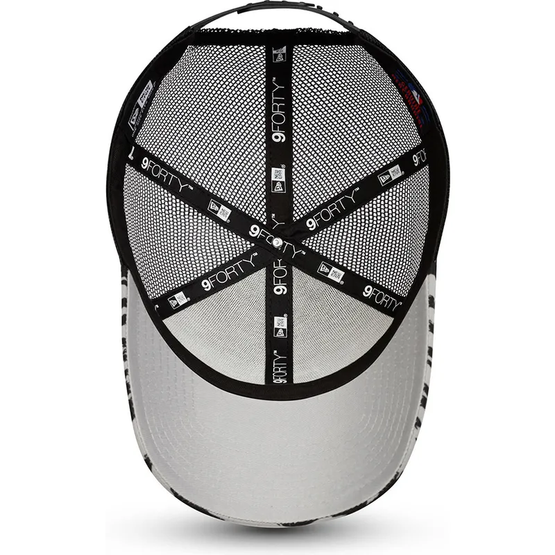curva-snapback-negro-9forty-tiger-print-new-york-yankees-mlb-new-era