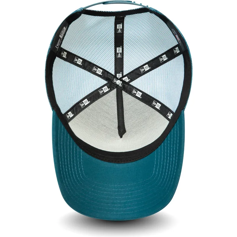 trucker-league-essential-a-frame-new-york-yankees-mlb-new-era