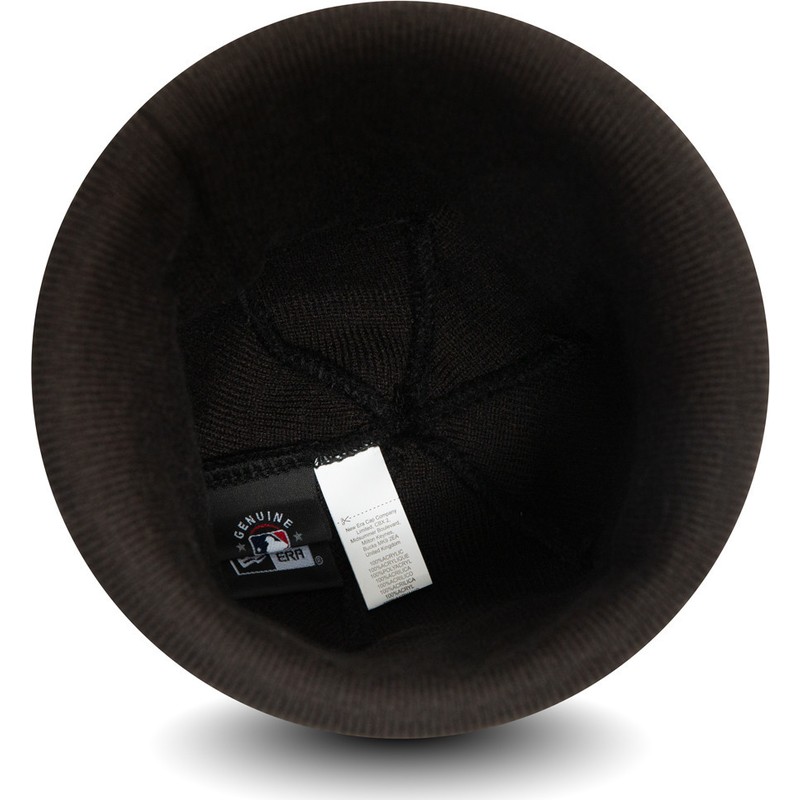 new-era-cuff-knit-jake-new-york-yankees-mlb-black-beanie-with-pompom
