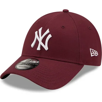 curva-granate-9forty-league-essential-new-york-yankees-mlb-new-era