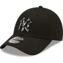curva-9forty-camo-infill-new-york-yankees-mlb-new-era