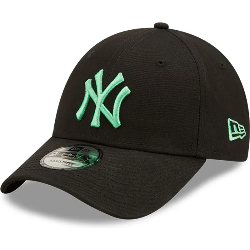 curva-9forty-league-essential-new-york-yankees-mlb-new-era