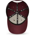 curva-snapback-granate-granate-9forty-league-essential-new-york-yankees-mlb-new-era