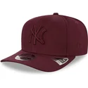 curva-snapback-granate-granate-9fifty-stretch-snap-new-york-yankees-mlb-new-era