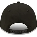 curva-snapback-9forty-black-base-chicago-bulls-nba-new-era
