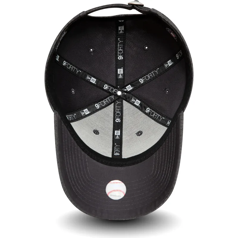 curva-9forty-shadow-tech-new-york-yankees-mlb-new-era