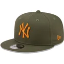 snapback-9fifty-league-essential-new-york-yankees-mlb-new-era