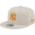 plana-snapback-9fifty-league-essential-new-york-yankees-mlb-new-era