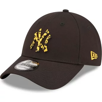 Νέα Εποχή Καμπυλωτή Περίγραμμα Κίτρινο Λογότυπο 9FORTY Εποχιακό Συμπλήρωμα Νέας Υόρκης Yankees MLB Μαύρο Ρυθμιζόμενο Καπέλο