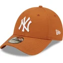 curva-9forty-league-essential-new-york-yankees-mlb-new-era