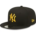 plana-snapback-9fifty-league-essential-new-york-yankees-mlb-new-era