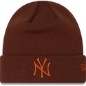 new-era-brown-logo-league-essential-cuff-new-york-yankees-mlb-brown-beanie