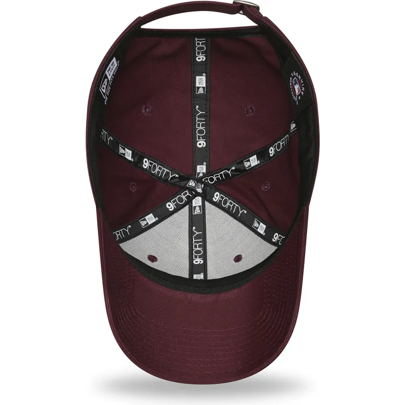 curva-granate-9forty-league-essential-new-york-yankees-mlb-new-era