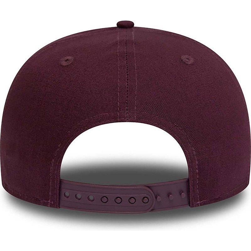 new-era-flat-brim-9fifty-essential-new-york-yankees-mlb-maroon-snapback-cap