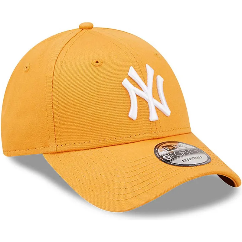 curva-9forty-league-essential-new-york-yankees-mlb-new-era curva-9forty-league-essential-new-york-yankees-mlb-new-era