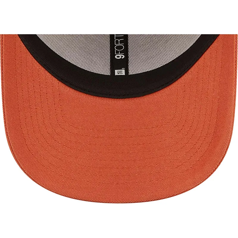 curva-9forty-league-essential-new-york-yankees-mlb-new-era curva-9forty-league-essential-new-york-yankees-mlb-new-era