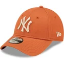 curva-9forty-league-essential-new-york-yankees-mlb-new-era