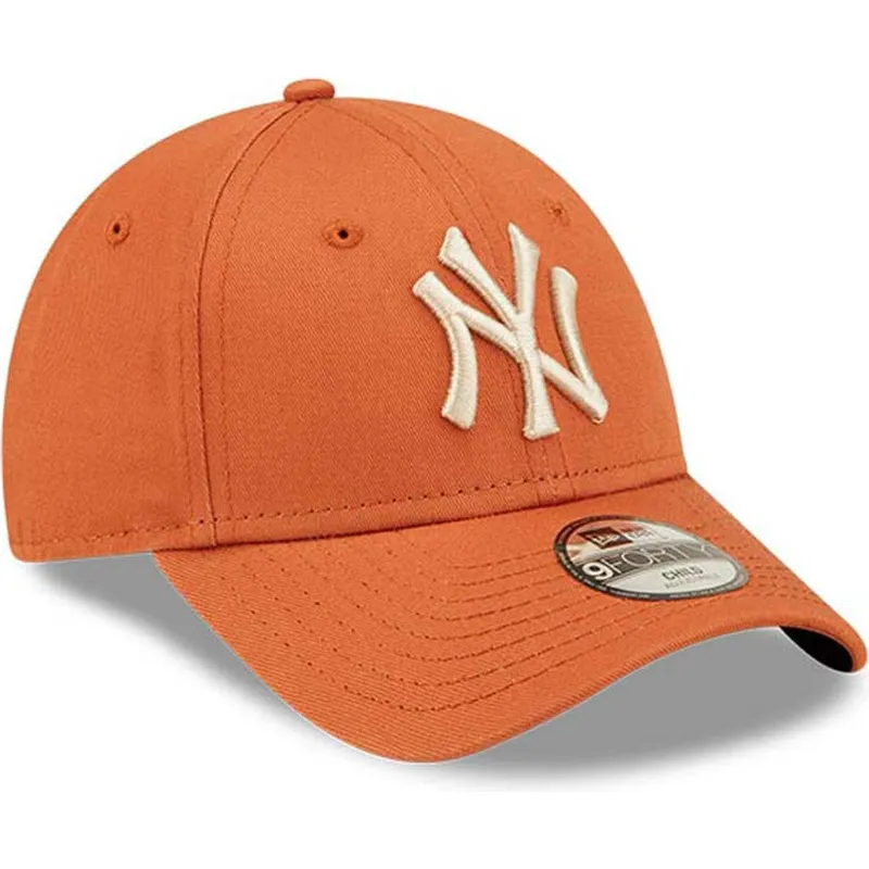 curva-9forty-league-essential-new-york-yankees-mlb-new-era