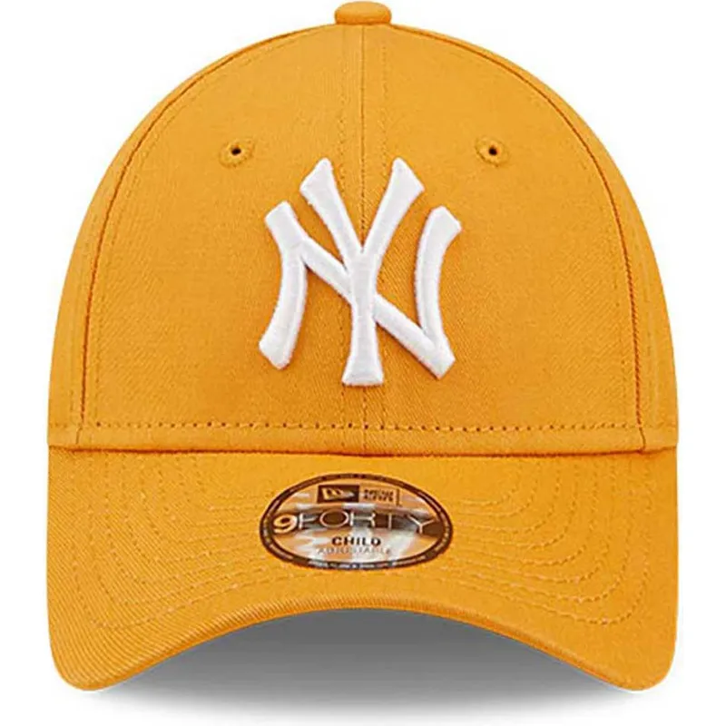 curva-9forty-league-essential-new-york-yankees-mlb-new-era curva-9forty-league-essential-new-york-yankees-mlb-new-era