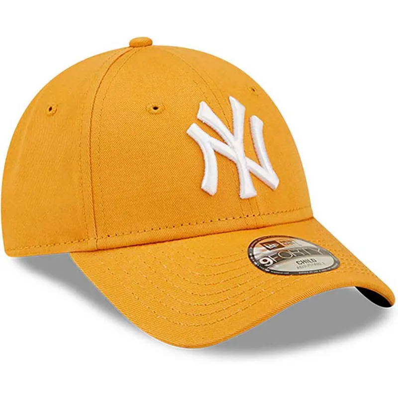 curva-9forty-league-essential-new-york-yankees-mlb-new-era curva-9forty-league-essential-new-york-yankees-mlb-new-era