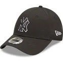 curva-9forty-team-outline-new-york-yankees-mlb-new-era