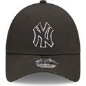curva-9forty-team-outline-new-york-yankees-mlb-new-era