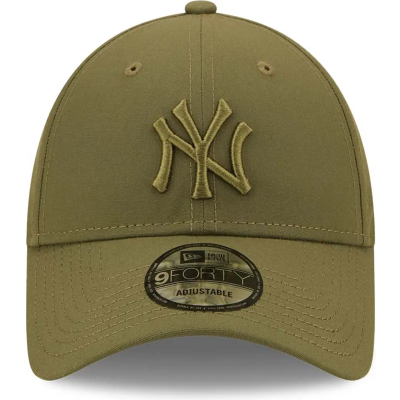 curva-snapback-9forty-repreve-new-york-yankees-mlb-new-era