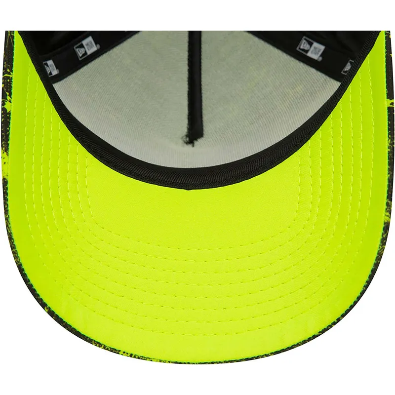 curva-snapback-valentino-rossi-vr46-9forty-all-over-print-valentino-rossi-vr46-motogp-new-era
