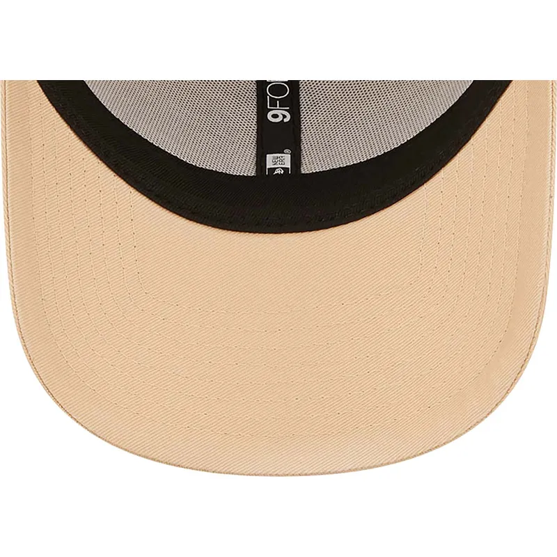 curva-marron-9forty-league-essential-new-york-yankees-mlb-new-era
