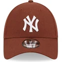 curva-9forty-linen-new-york-yankees-mlb-new-era