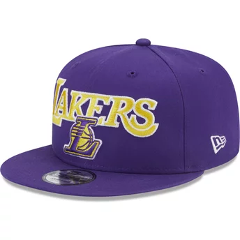 Νέα Εποχή Επίπεδο Πλαίσιο 9FIFTY Καπέλο με Επιθέματα Λος Άντζελες Λέικερς NBA Μωβ Καπέλο Snapback