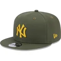 plana-snapback-9fifty-side-patch-new-york-yankees-mlb-new-era