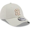 9forty-team-outline-new-york-yankees-mlb-new-era