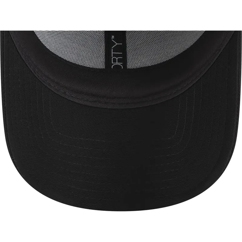 curva-9forty-team-outline-new-york-yankees-mlb-new-era