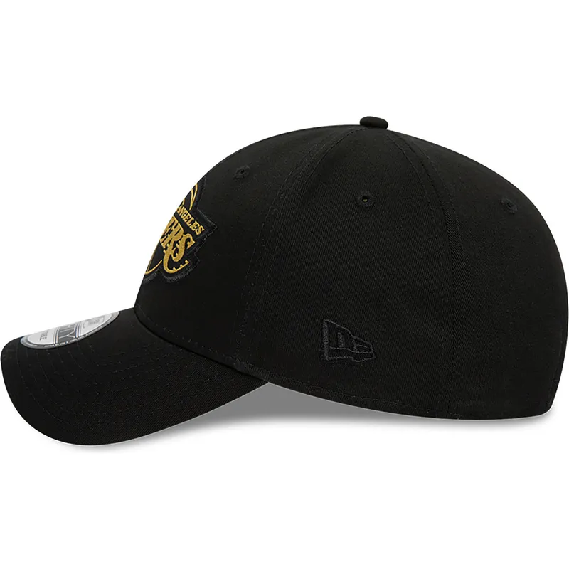 curva-9forty-metallic-badge-los-angeles-lakers-nba-new-era curva-9forty-metallic-badge-los-angeles-lakers-nba-new-era