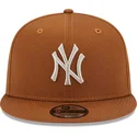 plana-snapback-9fifty-league-essential-new-york-yankees-mlb-new-era