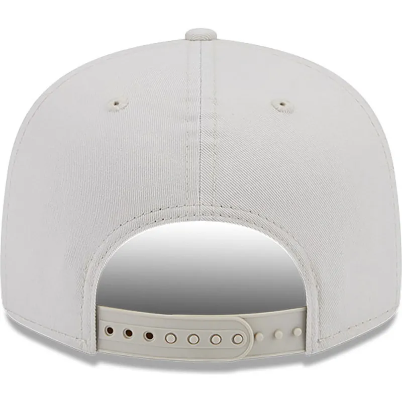 plana-snapback-marron-9fifty-league-essential-new-york-yankees-mlb-new-era