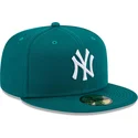 new-era-flat-brim-59fifty-league-essential-new-york-yankees-mlb-green-fitted-cap