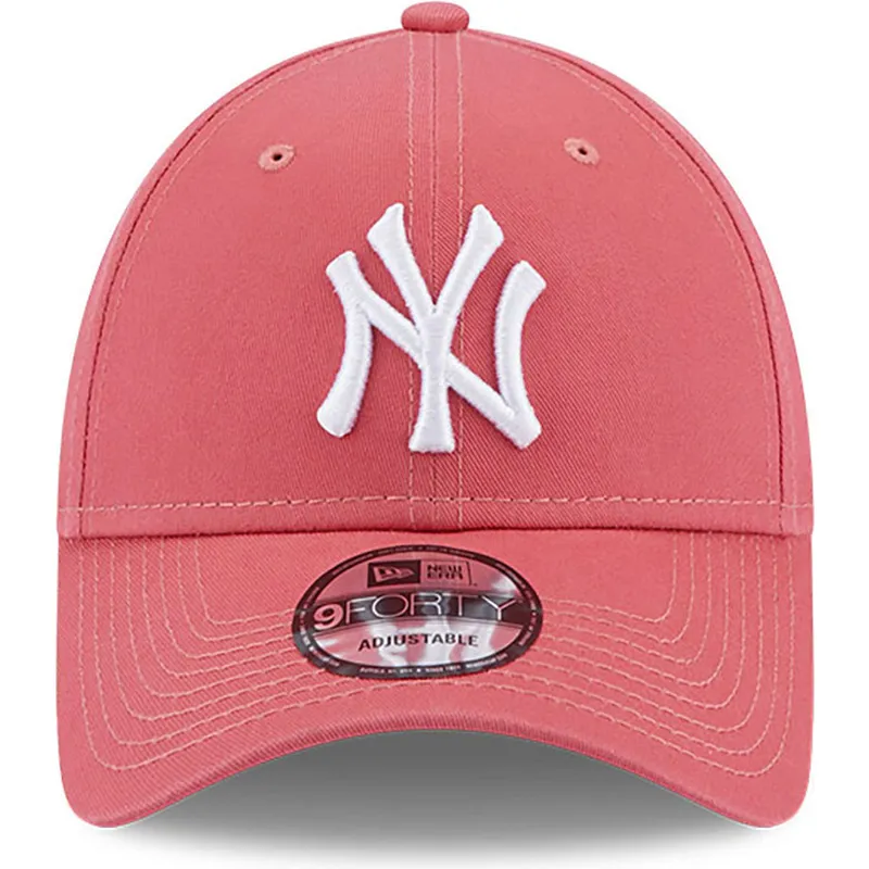 curva-claro-9forty-league-essential-new-york-yankees-mlb-new-era